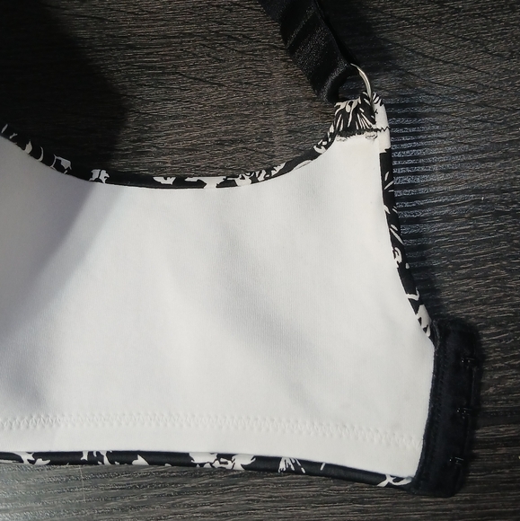 Lilyette Floral Molded Cup T-Shirt Bra 38DD - Picture 9 of 12